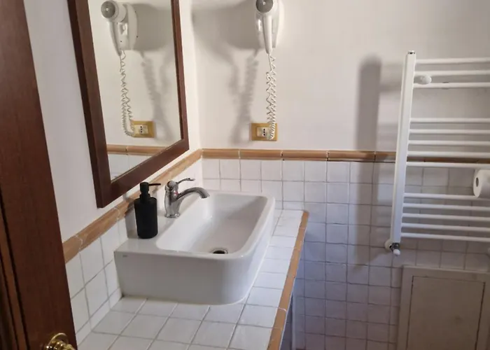 Pensión Pepe's Place - Carlo Alberto 4*