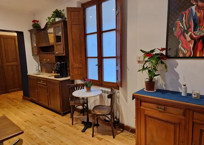 Pepe's Place - Carlo Alberto 4*
